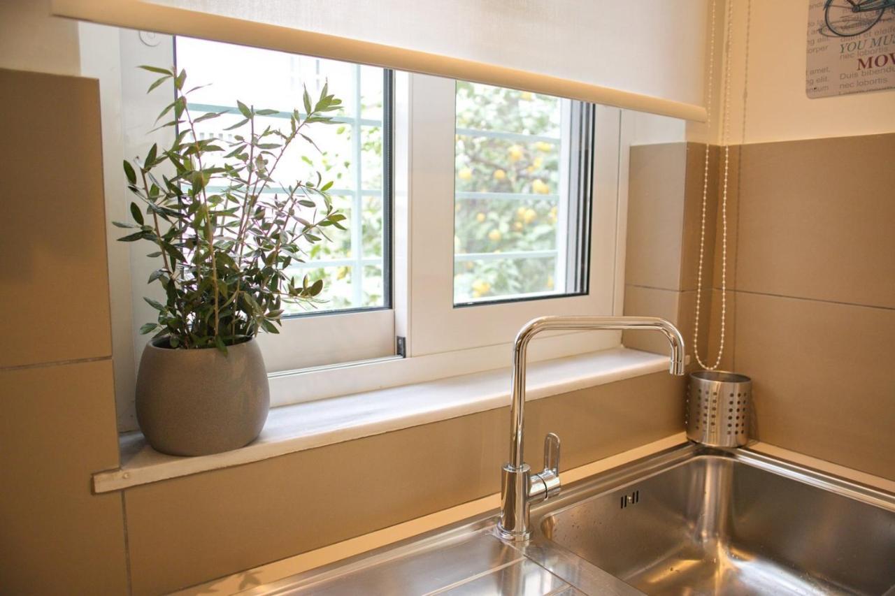 Aroura Homes Garden House 2Br 2Ba Free Parking Афины Экстерьер фото